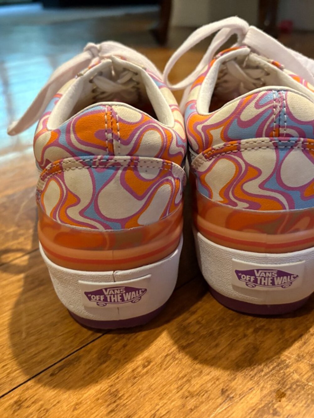 Vans Women's Old Skool Stacked UV Ink Peace Platform Shoes White Purple Size 10 - Picture 3 of 6